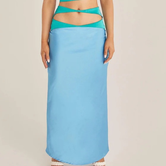 🩵 Riley Hubatka EXCLUSIVE x Peppermayo Azure Blue Mondello Maxi Skirt | 6 - Picture 2 of 15